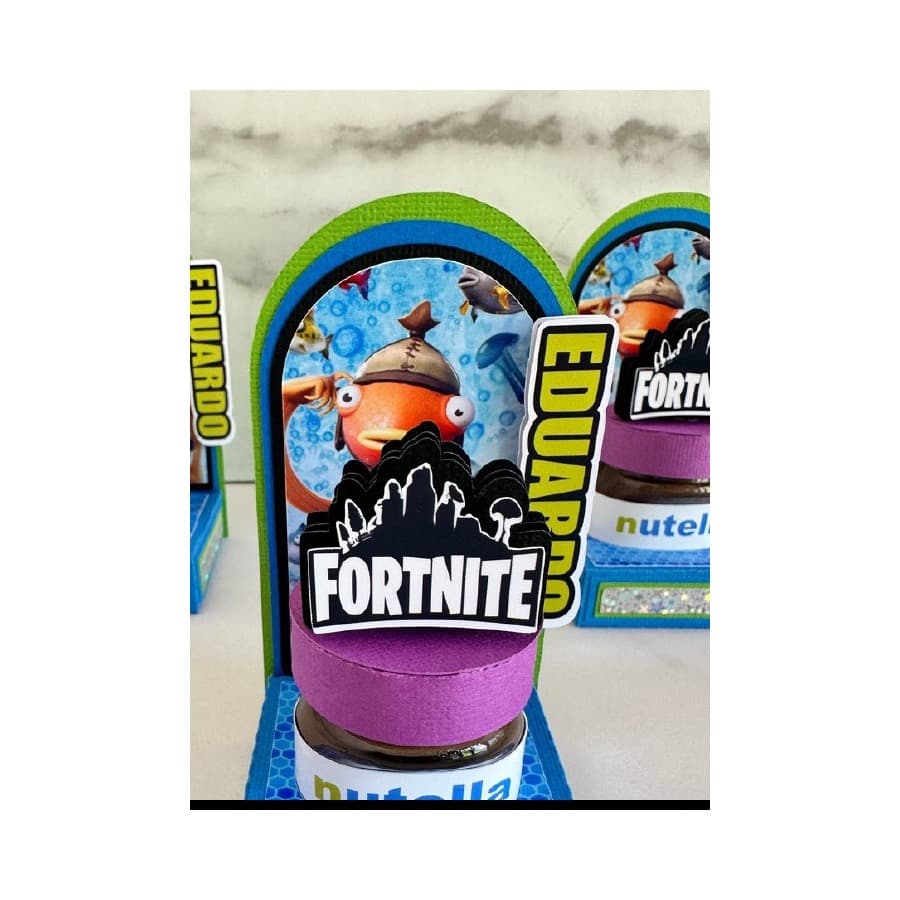 Sweet favor boxes (Nutella / M&M’s)